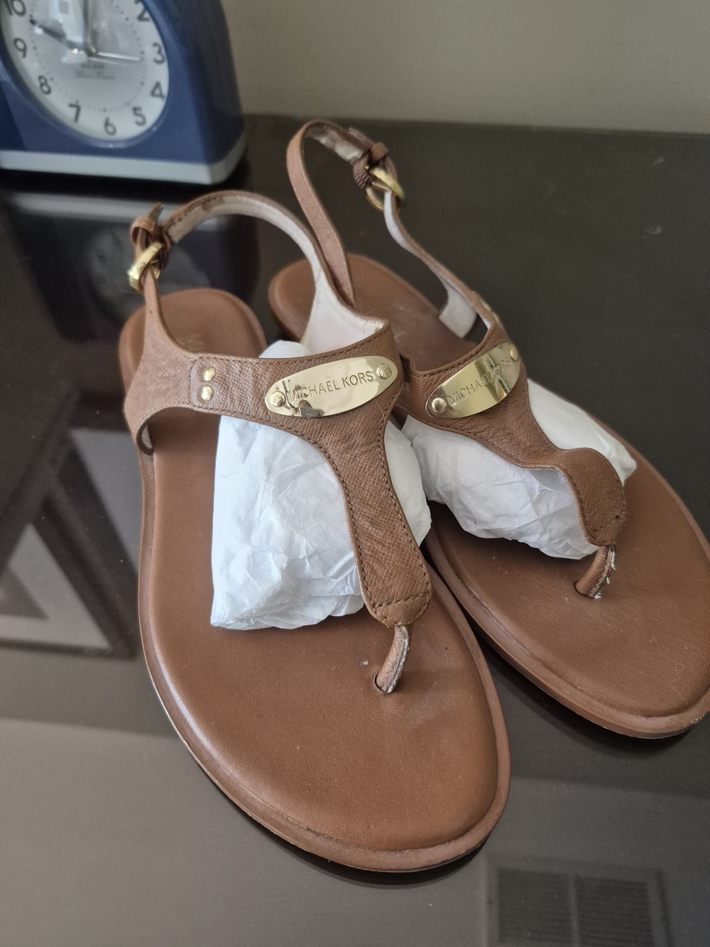 Michael Kors Brown Leather T-Strap Sandals Sz 8